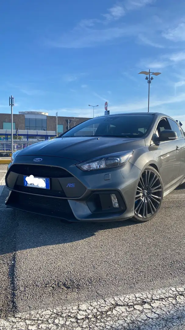 Ford Focus 5p 2.3 RS awd 350cv Gris - 1