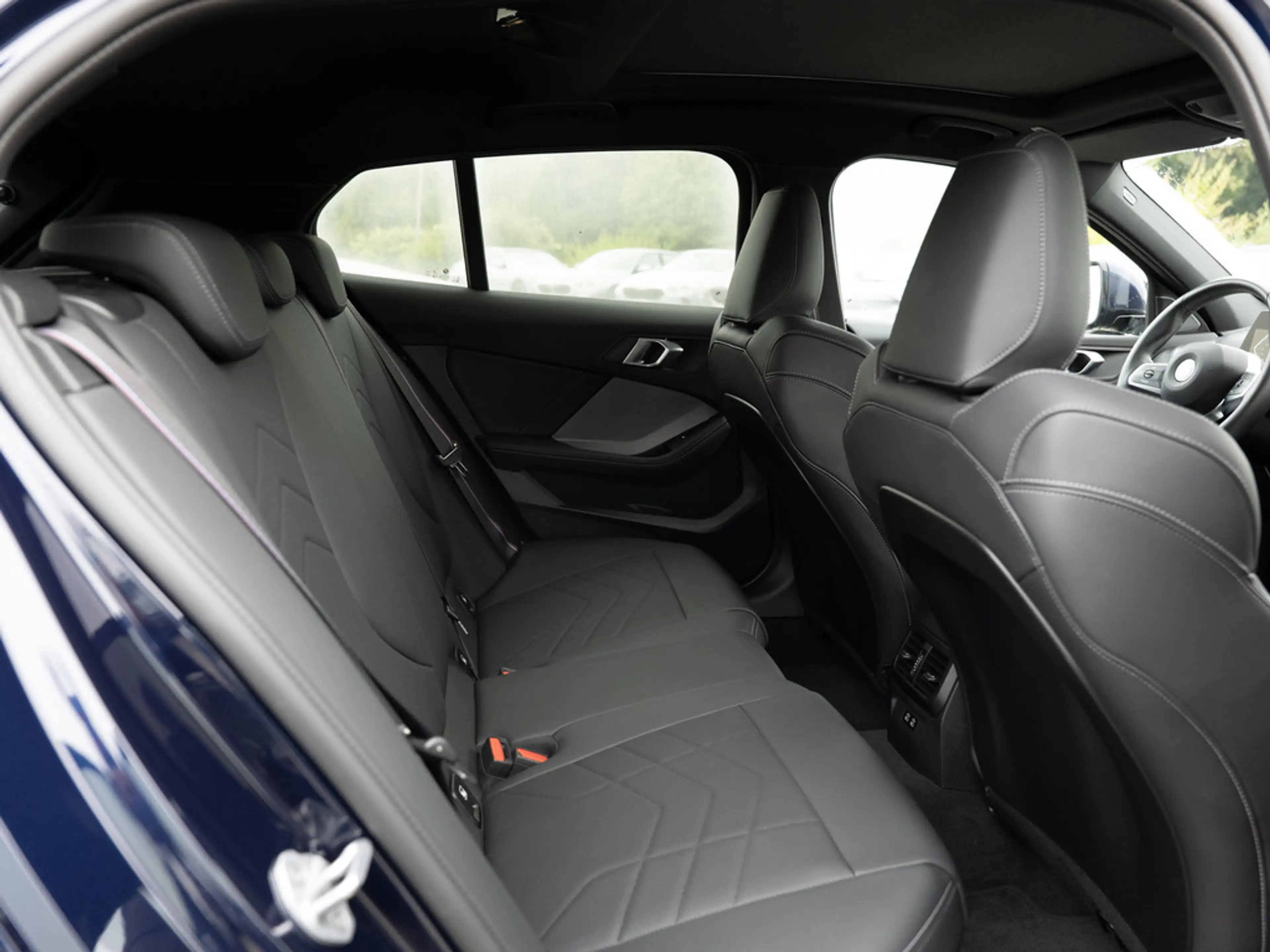 BMW 120 M-Sport Pro PANO LED NAVI H/K KAMERA SHZ — photo 8