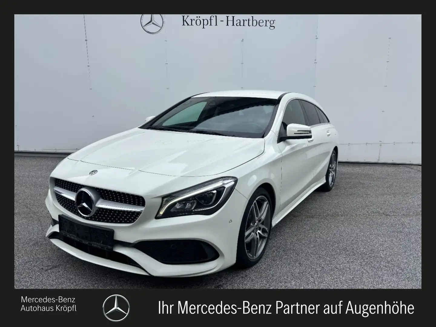 Mercedes-Benz CLA 200 d Shooting Brake AMG Line Weiß - 1