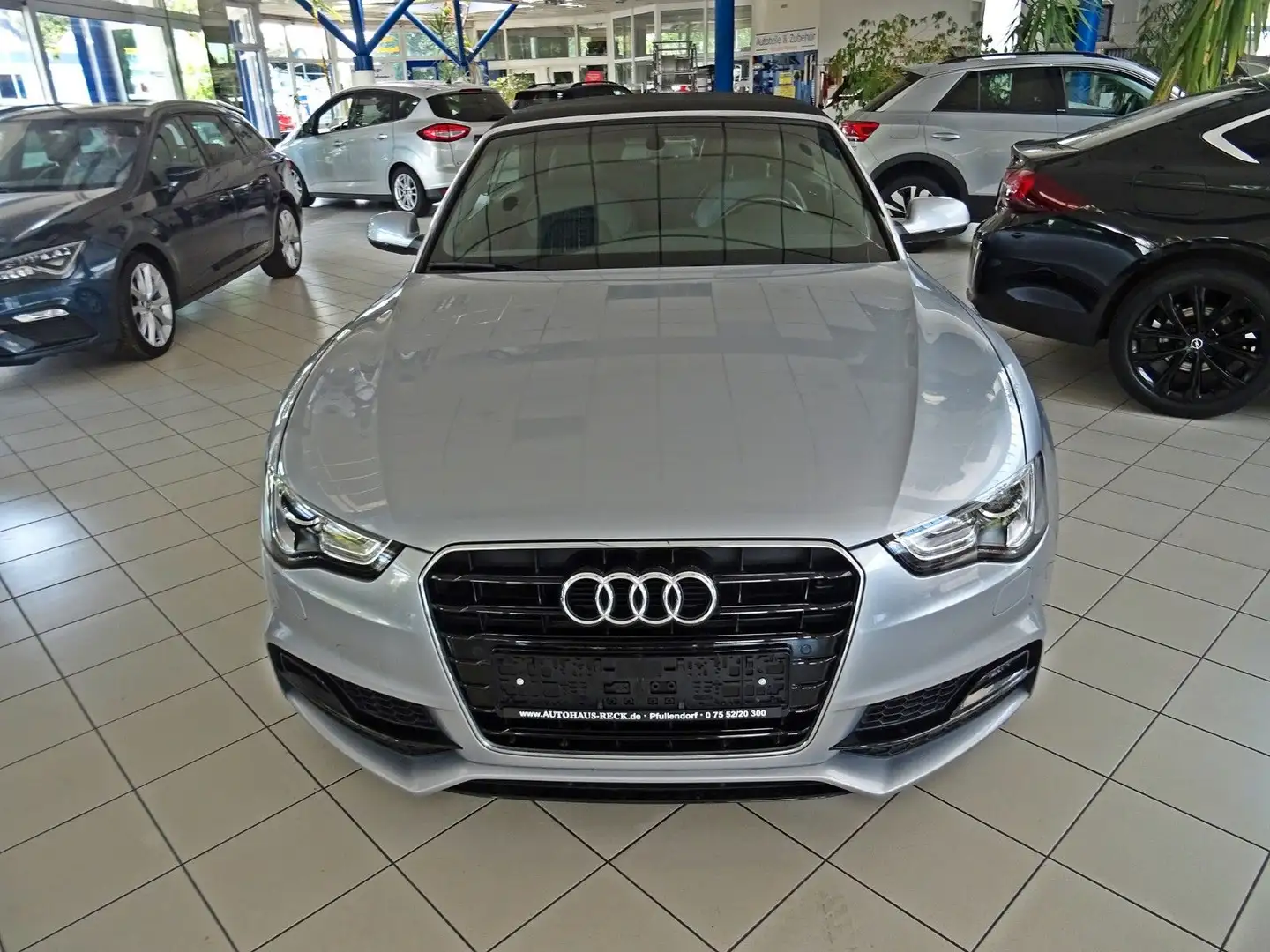 Audi A5 Cabriolet 2.0 TDI  clean diesel Argent - 2