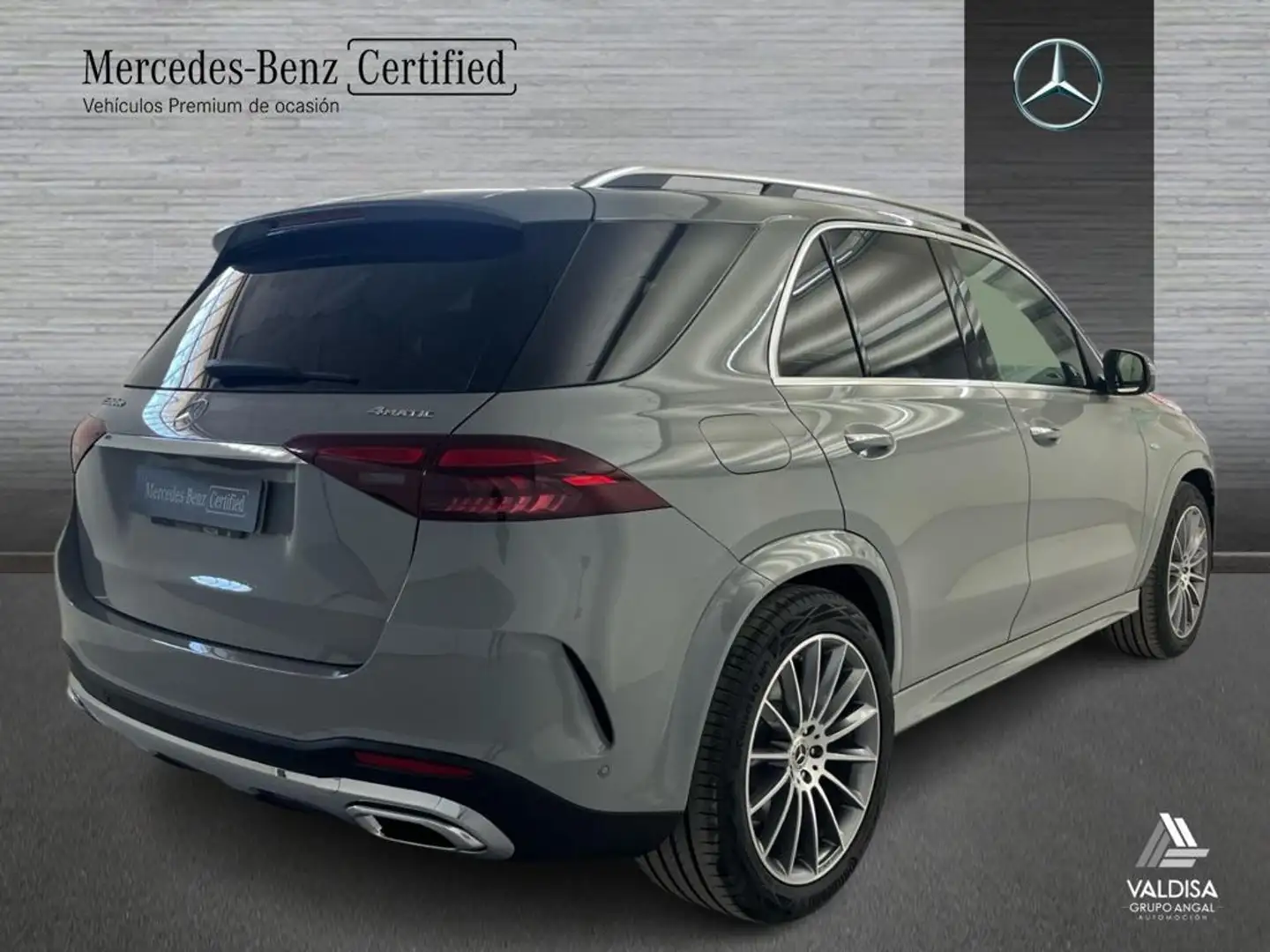 Mercedes-Benz GLE 350 de 4MATIC con tecnología híbrida EQ - 2