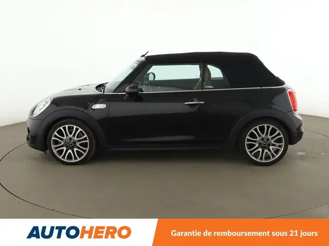 Mini Convertible view 3