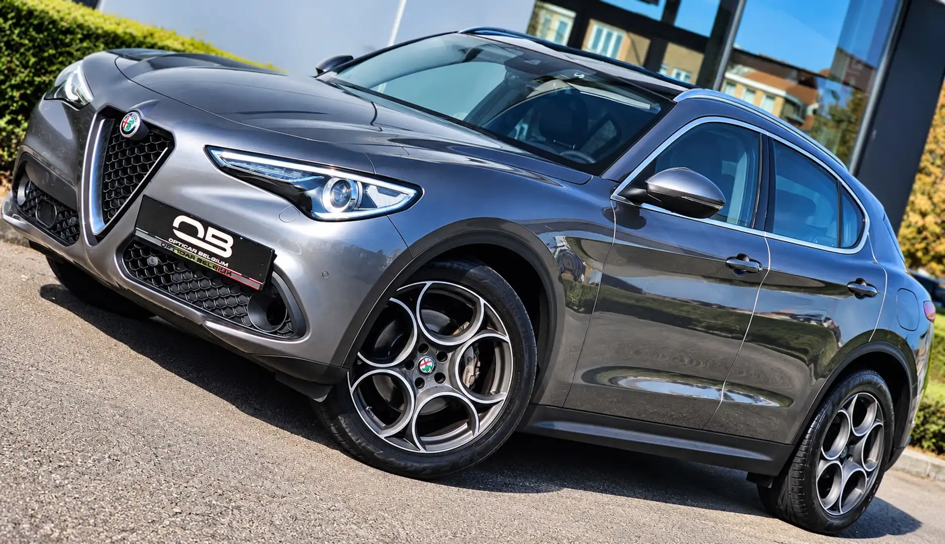 Alfa Romeo Stelvio *** 2.2 JTD - Auto - Full option - Keyless - Pano - Camera - 1st owner - Full Service - Garantie *** - 1