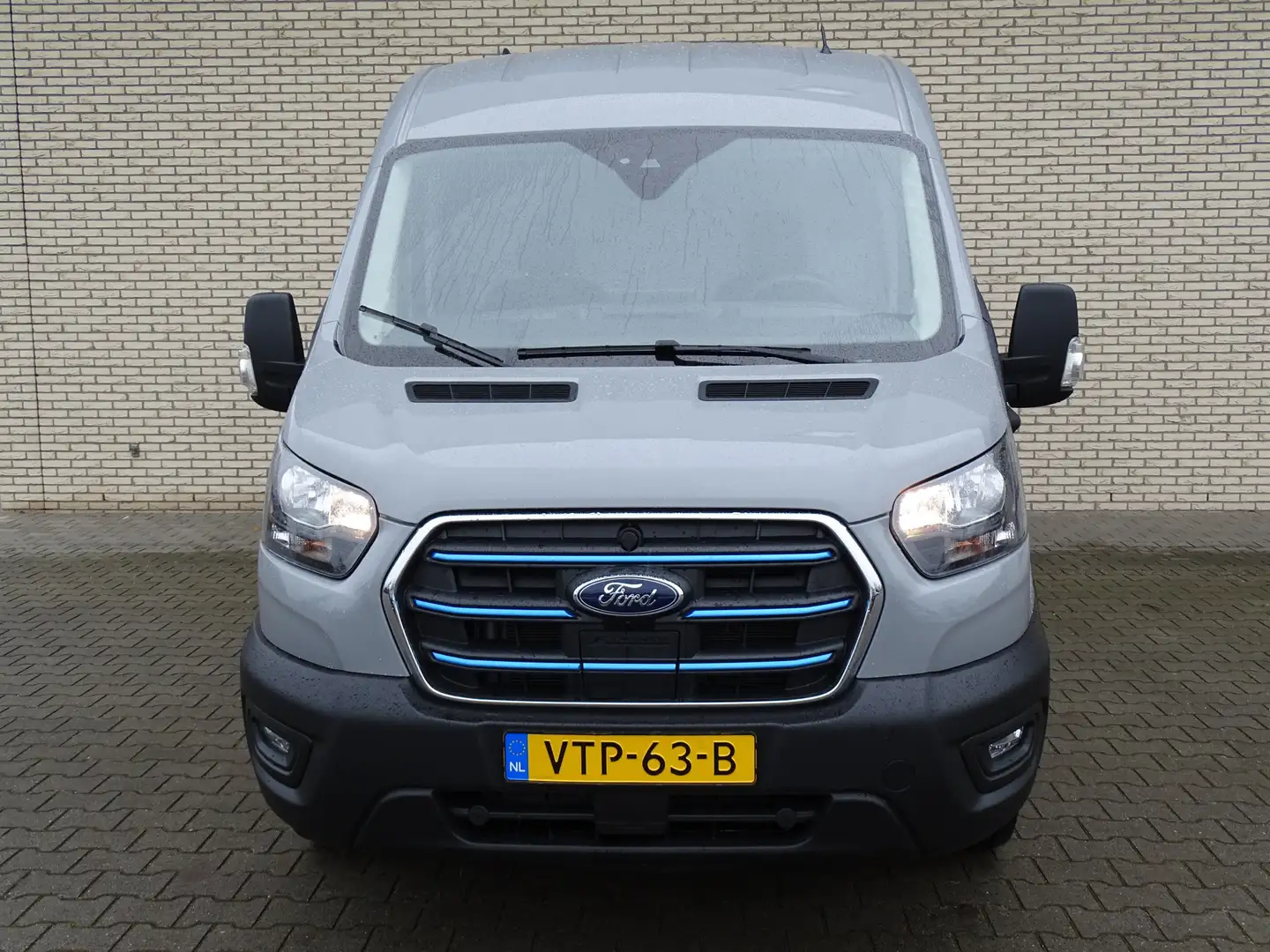 Ford E-Transit 350 L3H2 68 kWh - 184pk | blis | adaptieve cruise Gris - 2