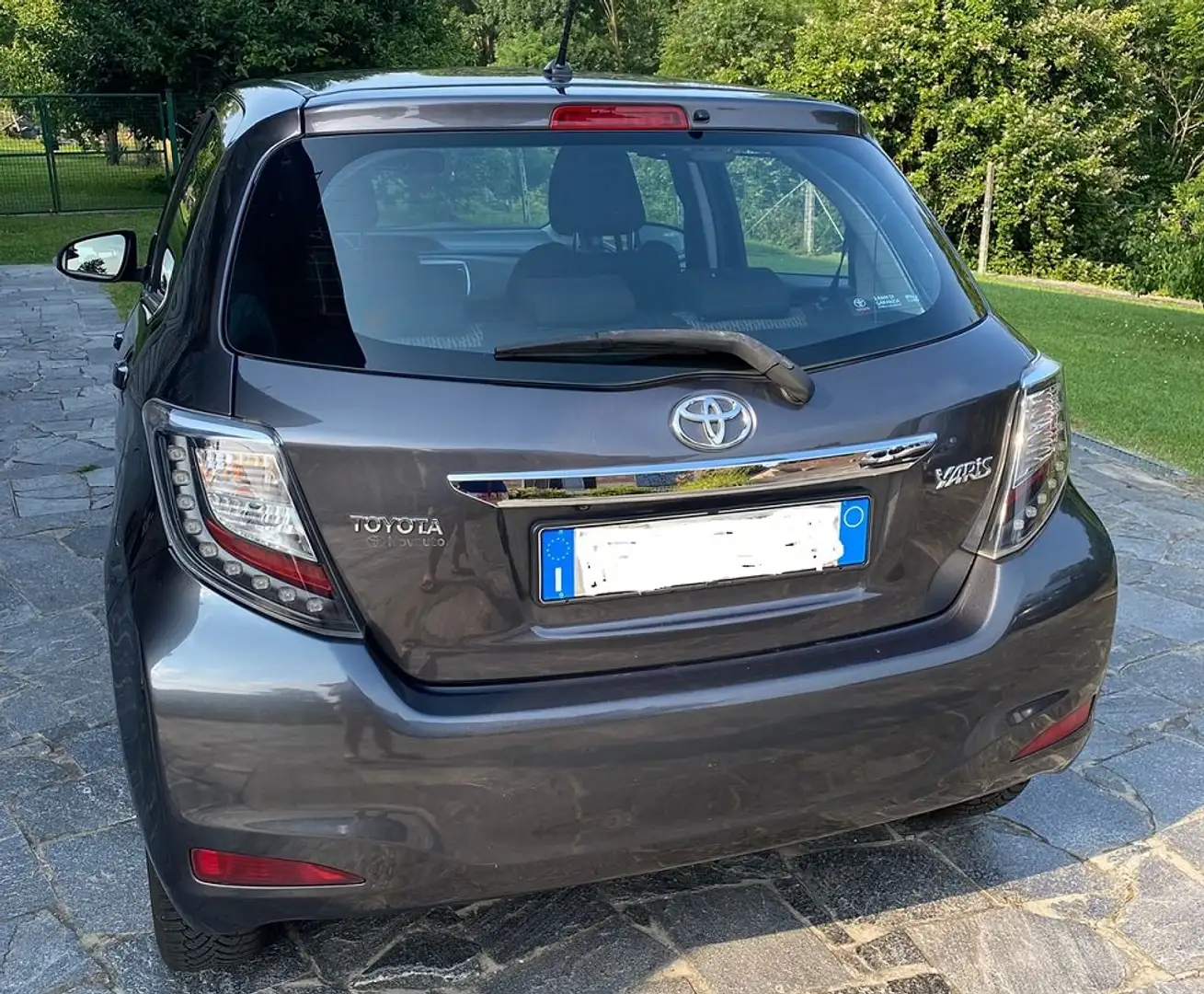 Toyota Yaris Yaris III 2014 5p 1.3 Lounge s/CL Grigio - 2