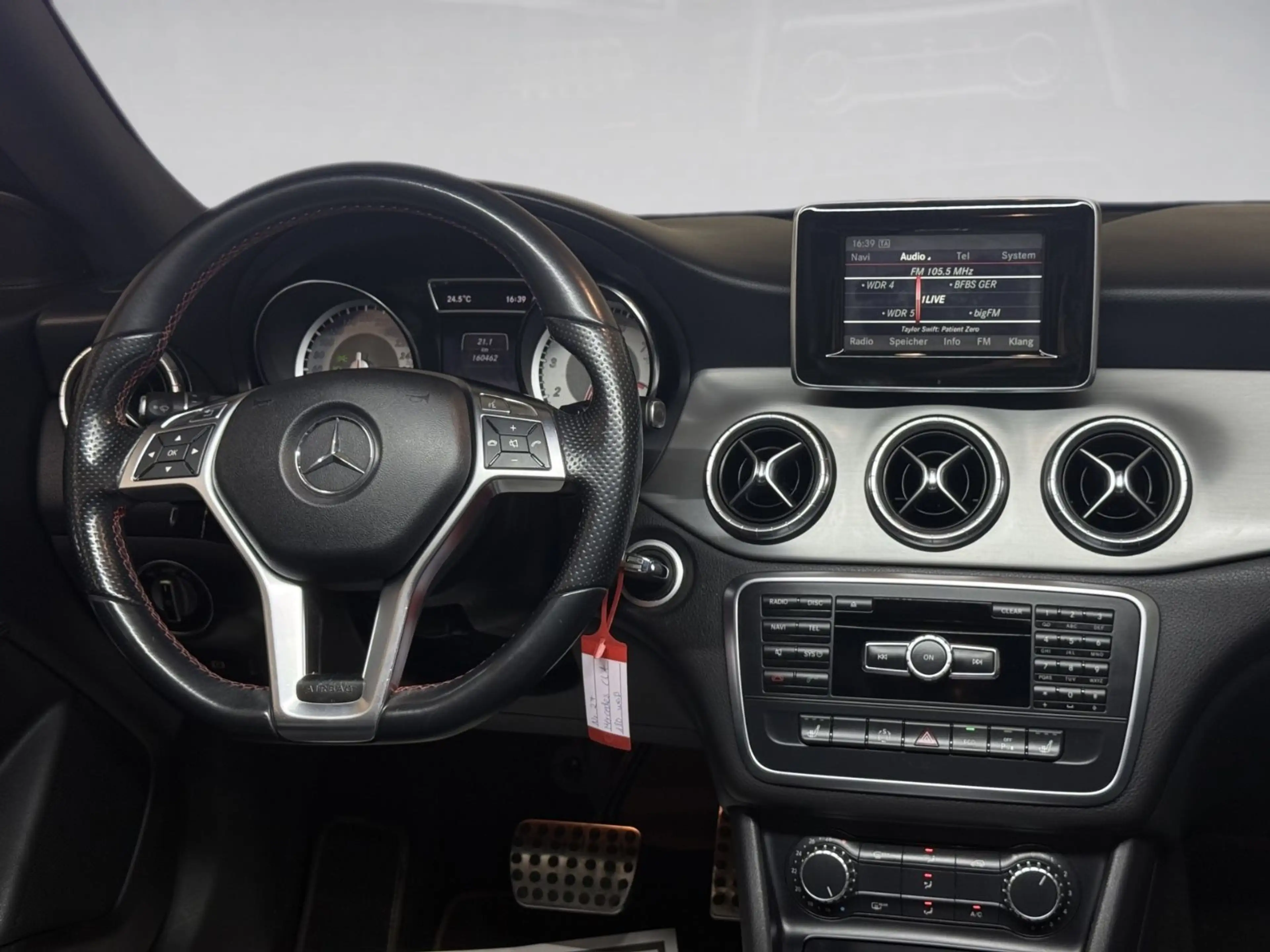 Mercedes-Benz CLA 180 AMG LINE/NIGHT-PAKET/BI-XENON/KLIMA/SHZ — photo 14