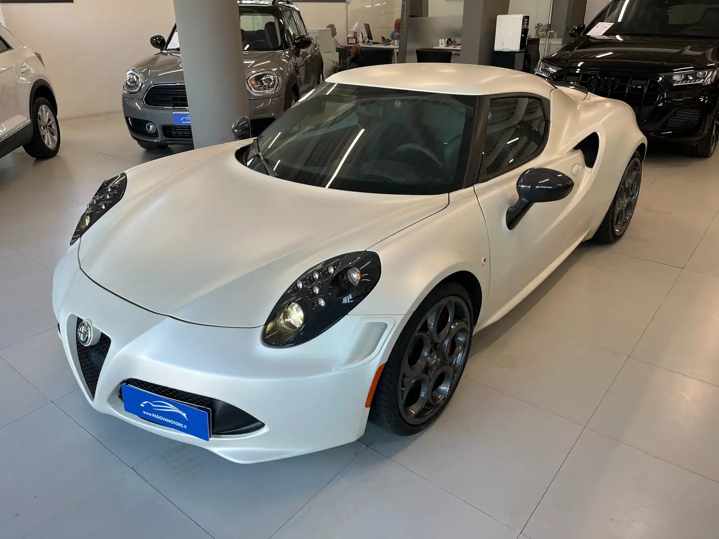Alfa Romeo 4C Coupe 1750 TBI 240cv TCT LOUNCH EDITION 377/500 Bianco - 1