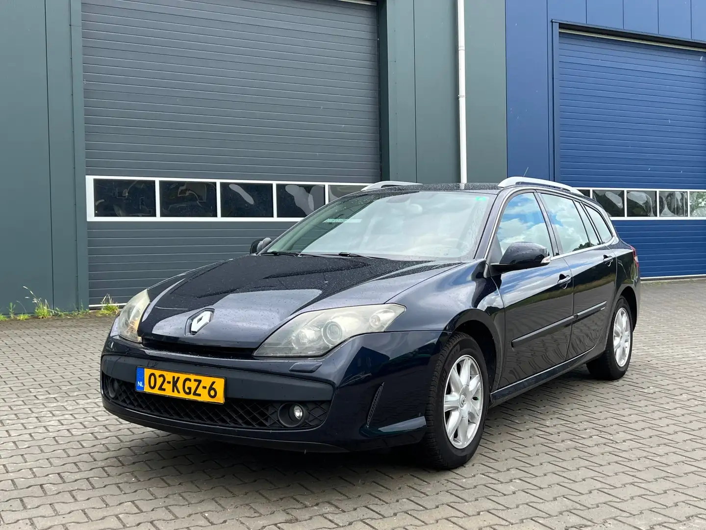 Renault Laguna Estate 2.0 16V Expression | Cruise + Clima | Blauw - 1