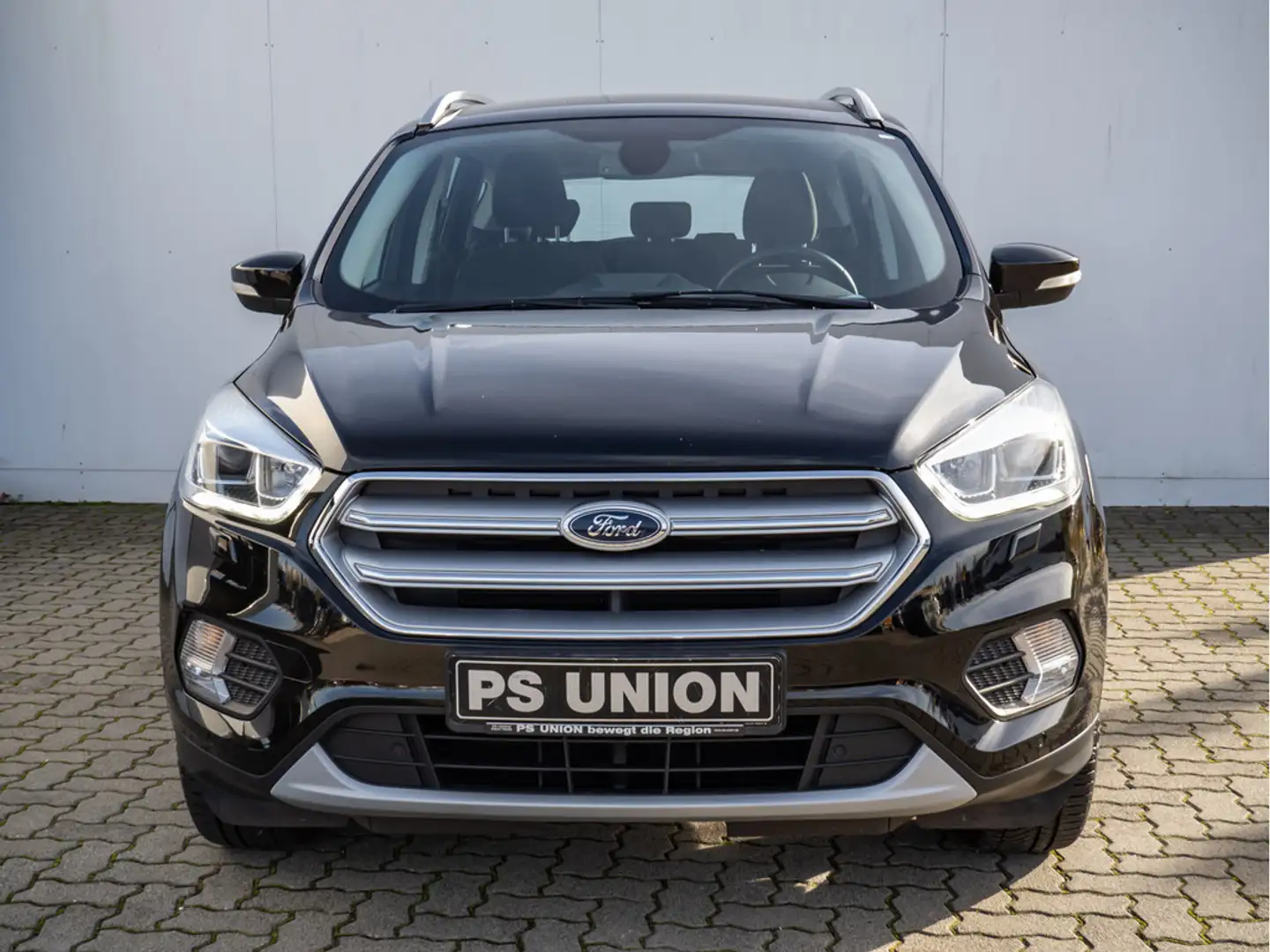Ford Kuga COOL & CONNECT 1.5L SYNC PDC SHZ NAVI Schwarz - 2