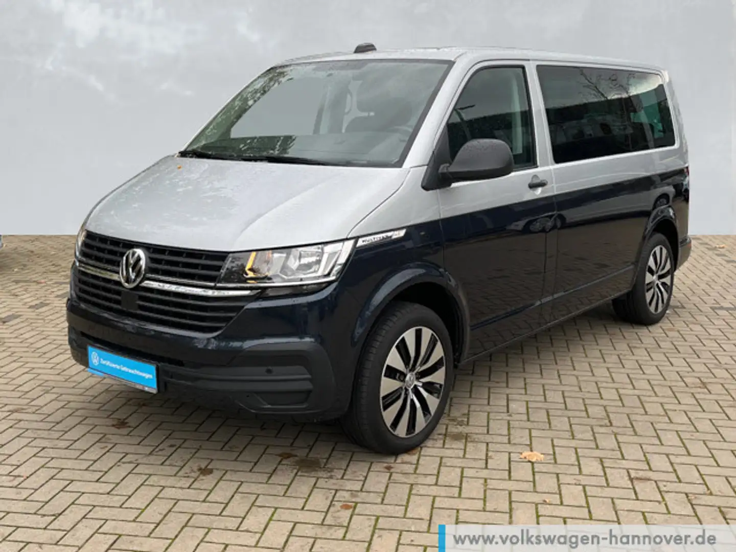 Volkswagen T6.1 Multivan 2.0 TDI Trendline AHK 7Sitzer SHZ Silber - 1