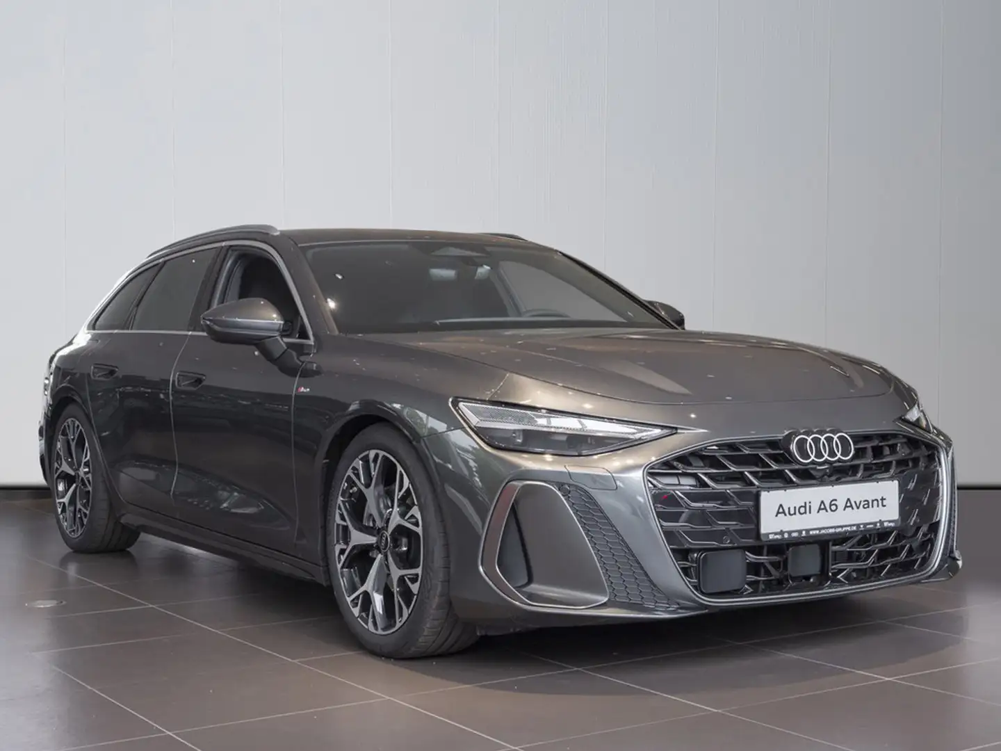 Audi A6 Avant 2.0 150 kW TDI quattro S Line Pano, Grau - 2