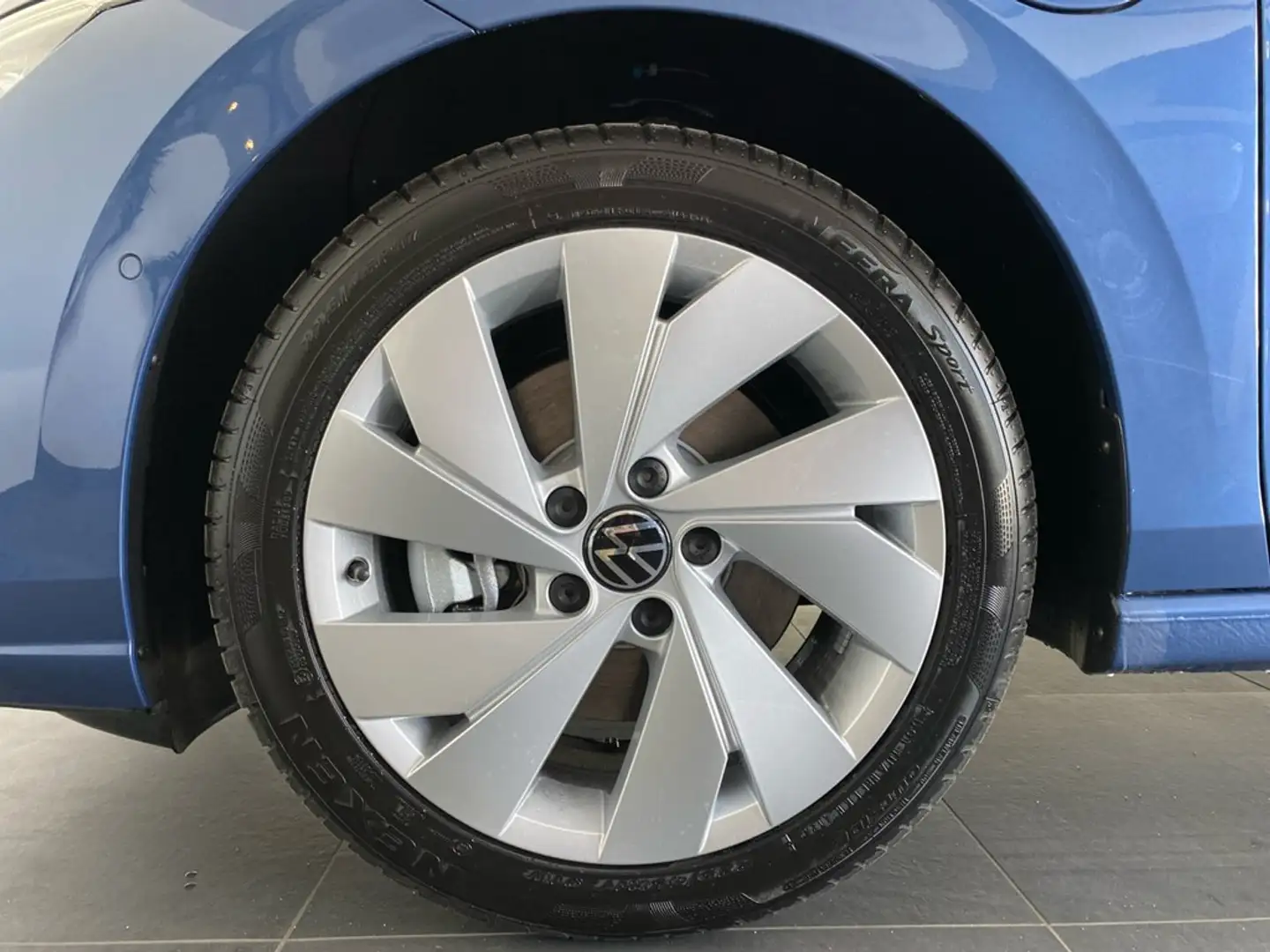 Volkswagen Golf 1.5 eHybrid Goal NAVI+SHZ+ACC+KAMERA+PDC+ALU Blau - 2