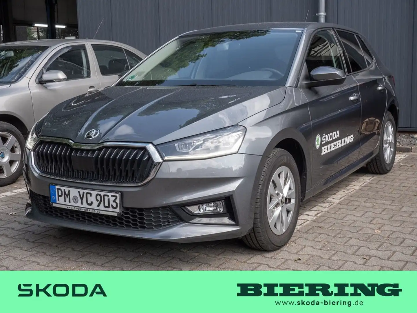 Skoda Fabia 1.0 TSI Style KLIMA PDC SITZHEIZUNG LED Gris - 1