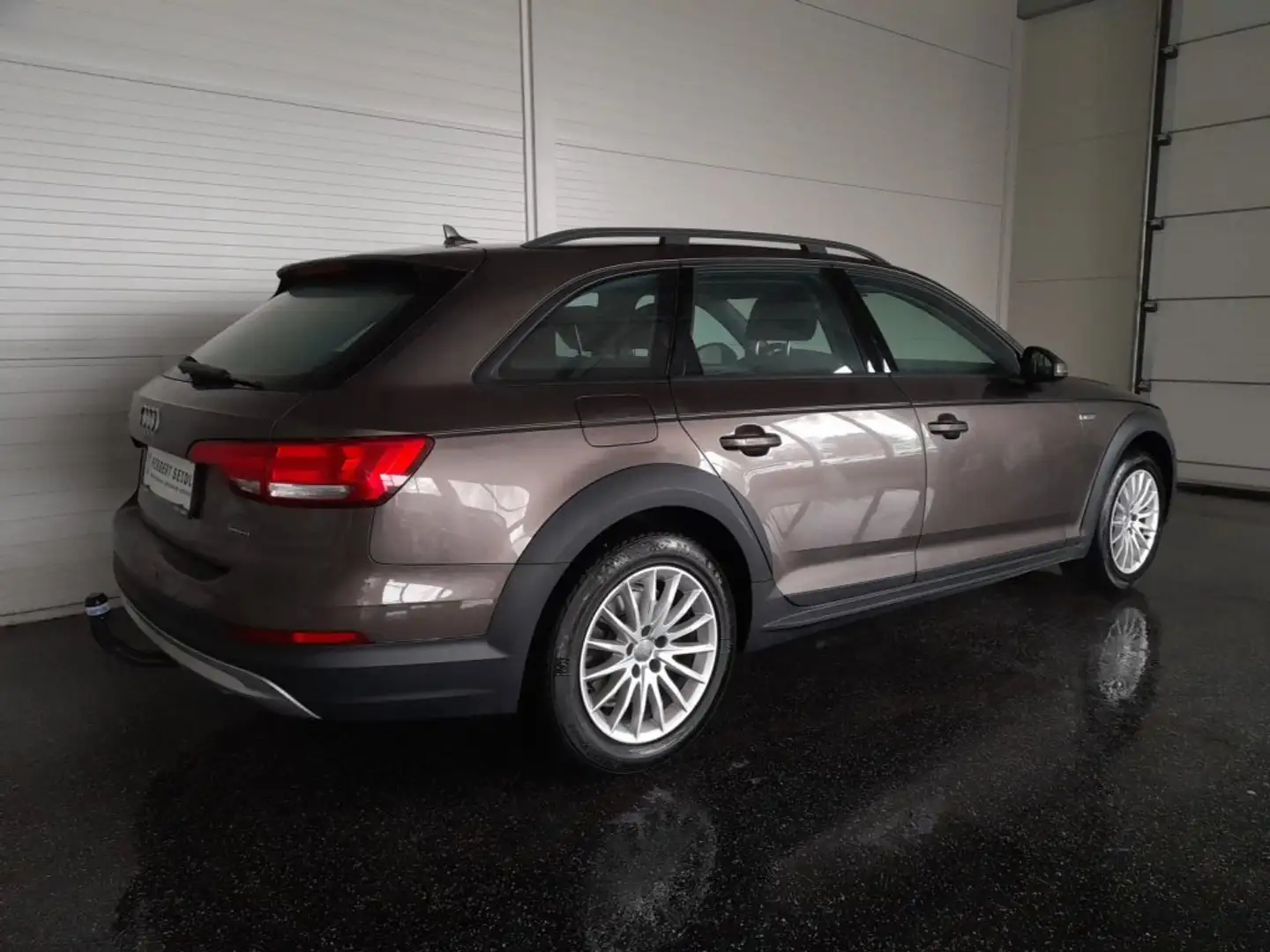 Audi Allroad A4 Allroad quattro 2,0 TDI S-tr *STANDHZG / SKY / VIRTUELL / XENON / NAVI / AHV / ASS PAKET TOUR / E-KLAPPE / KEYLESS* Braun - 2