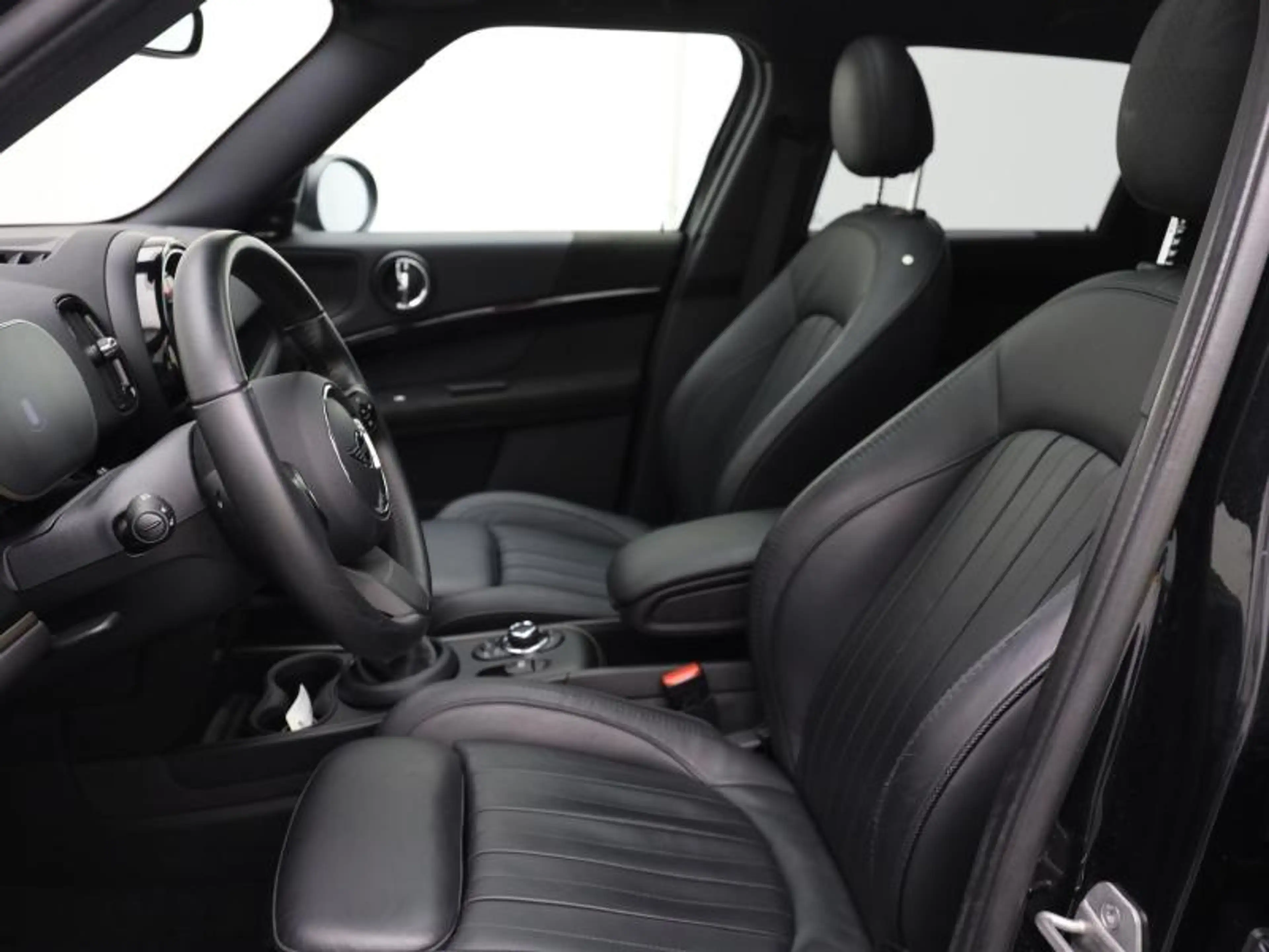 MINI Cooper SE Countryman PANODAK - LEDER - HARMAN-KARDON — photo 6