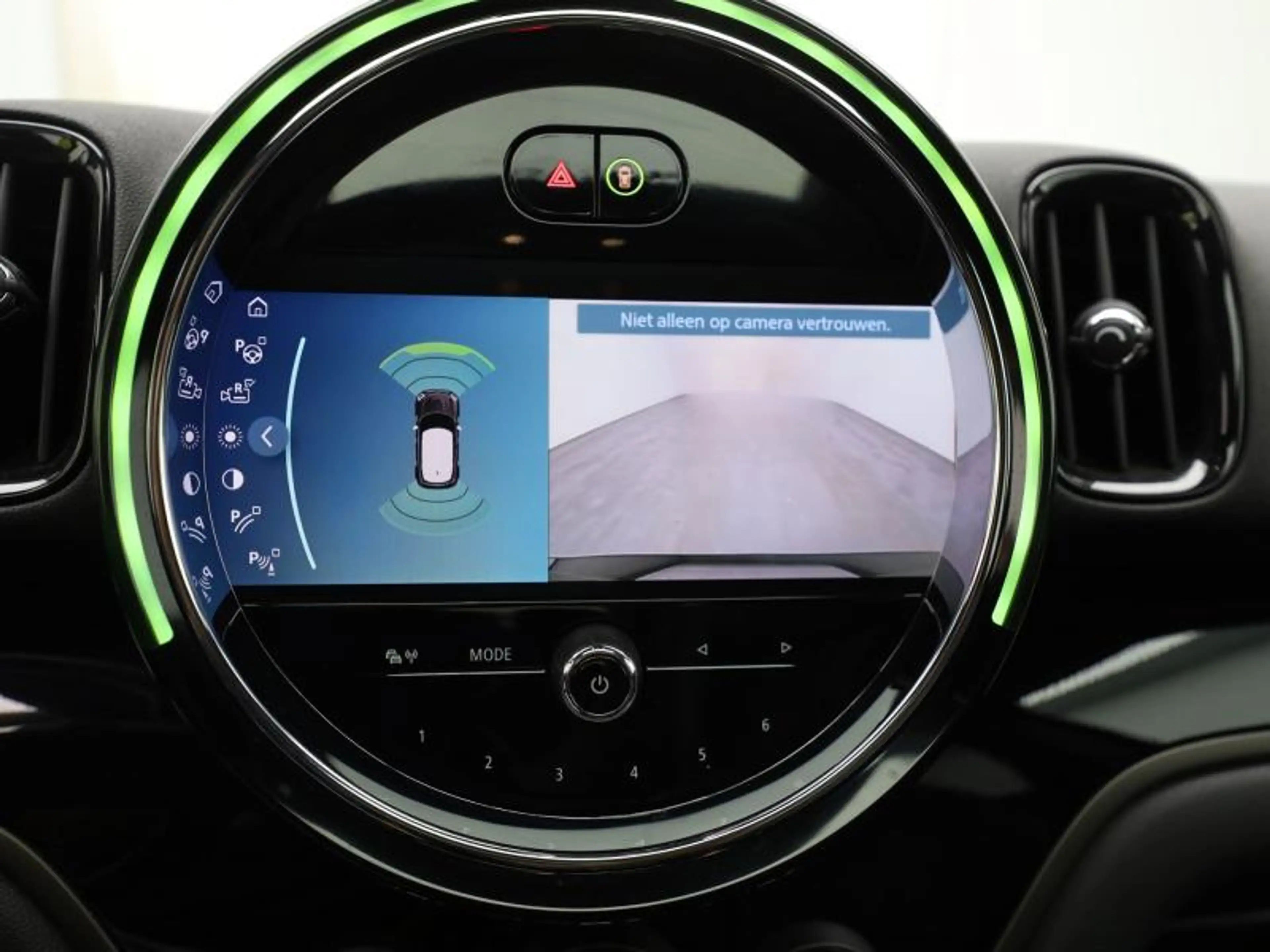MINI Cooper SE Countryman PANODAK - LEDER - HARMAN-KARDON — photo 15