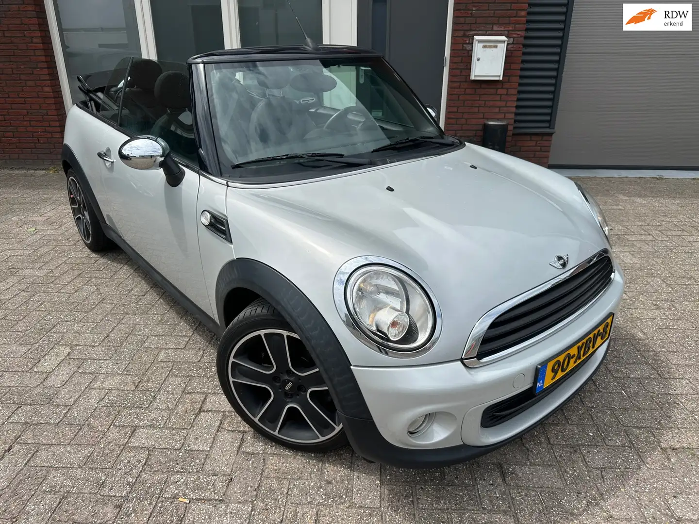 MINI One Cabrio Mini 1.6 Salt / Airco / PDC / NAP / LM Wit - 1