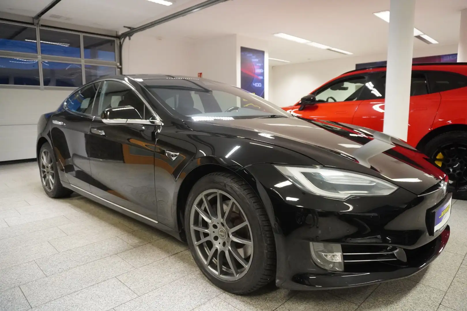 Tesla Model S 75D Navi/Pano Schwarz - 2