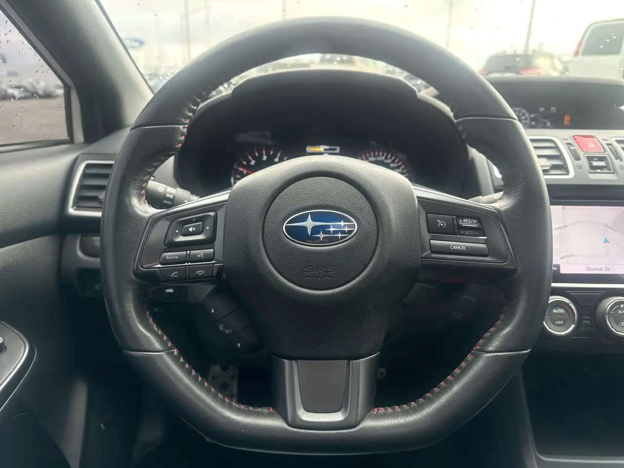 Subaru WRX снимка Subaru WRX