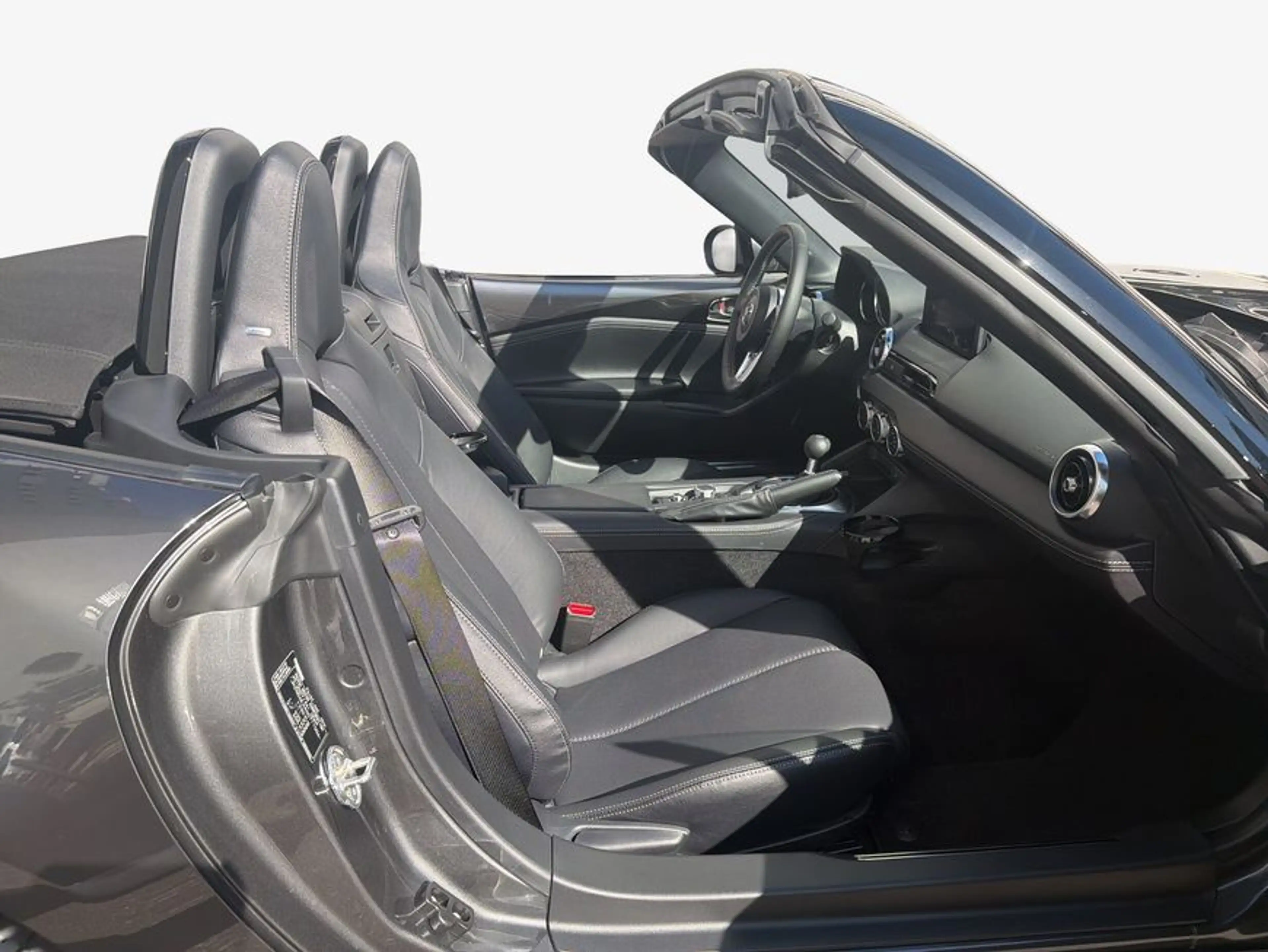 Mazda MX-5 ST SKYACTIV-G 1.5 Exclusive-Line 97 kW, 2-tür — photo 13