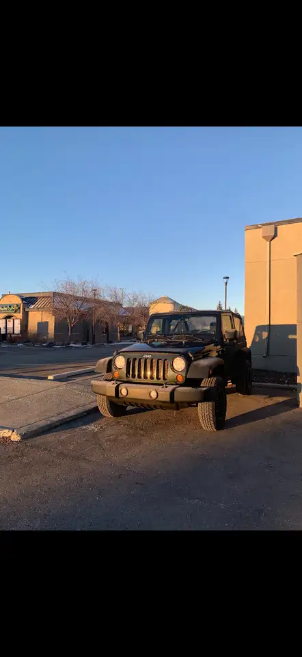 Jeep Wrangler снимка Jeep Wrangler