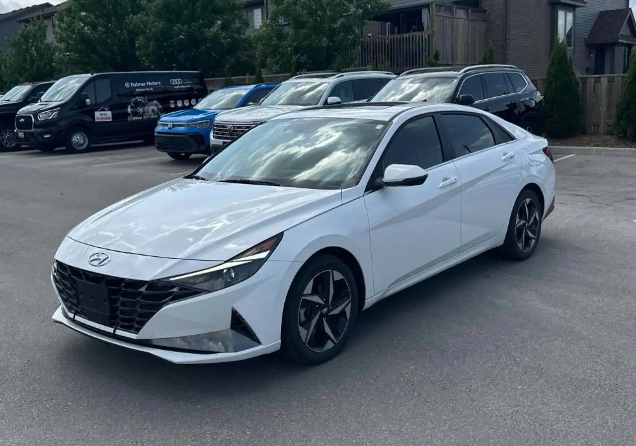 2023 Hyundai ELANTRA