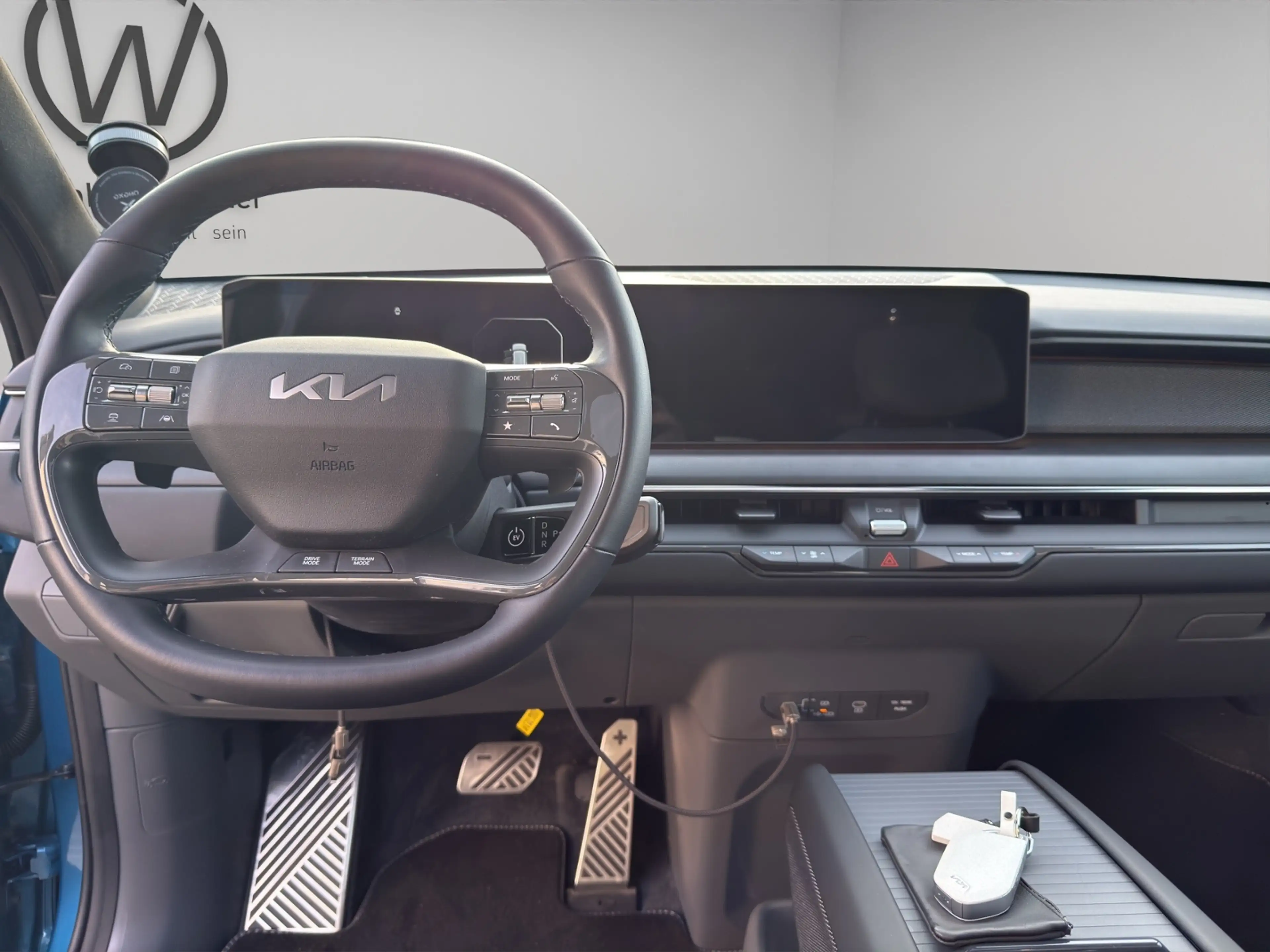 Kia EV9 GT-Line 4WD — photo 9