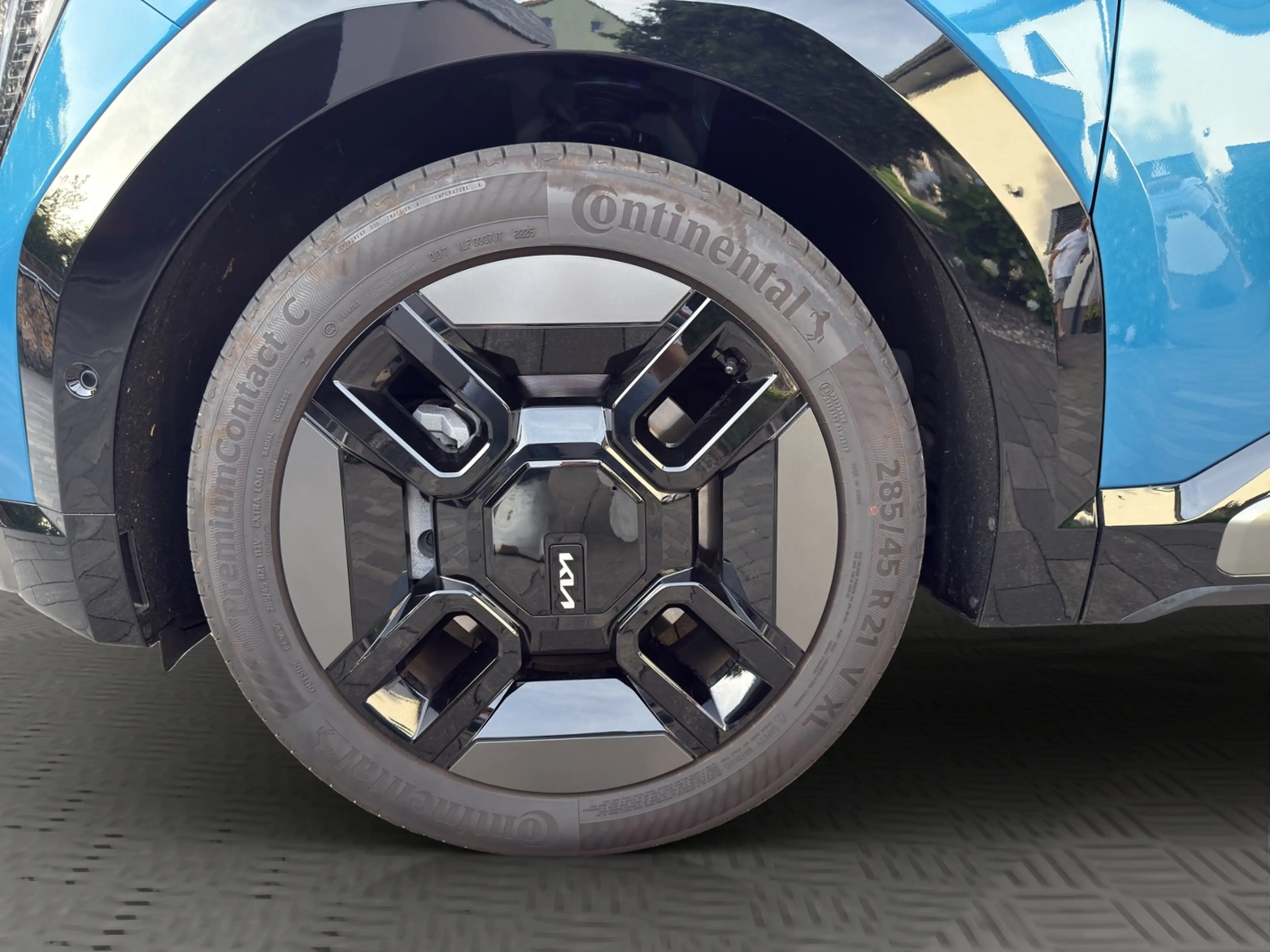 Kia EV9 GT-Line 4WD — photo 7