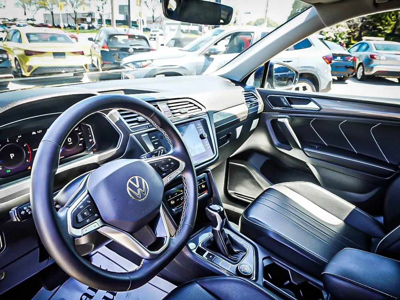 Volkswagen Tiguan снимка Volkswagen Tiguan