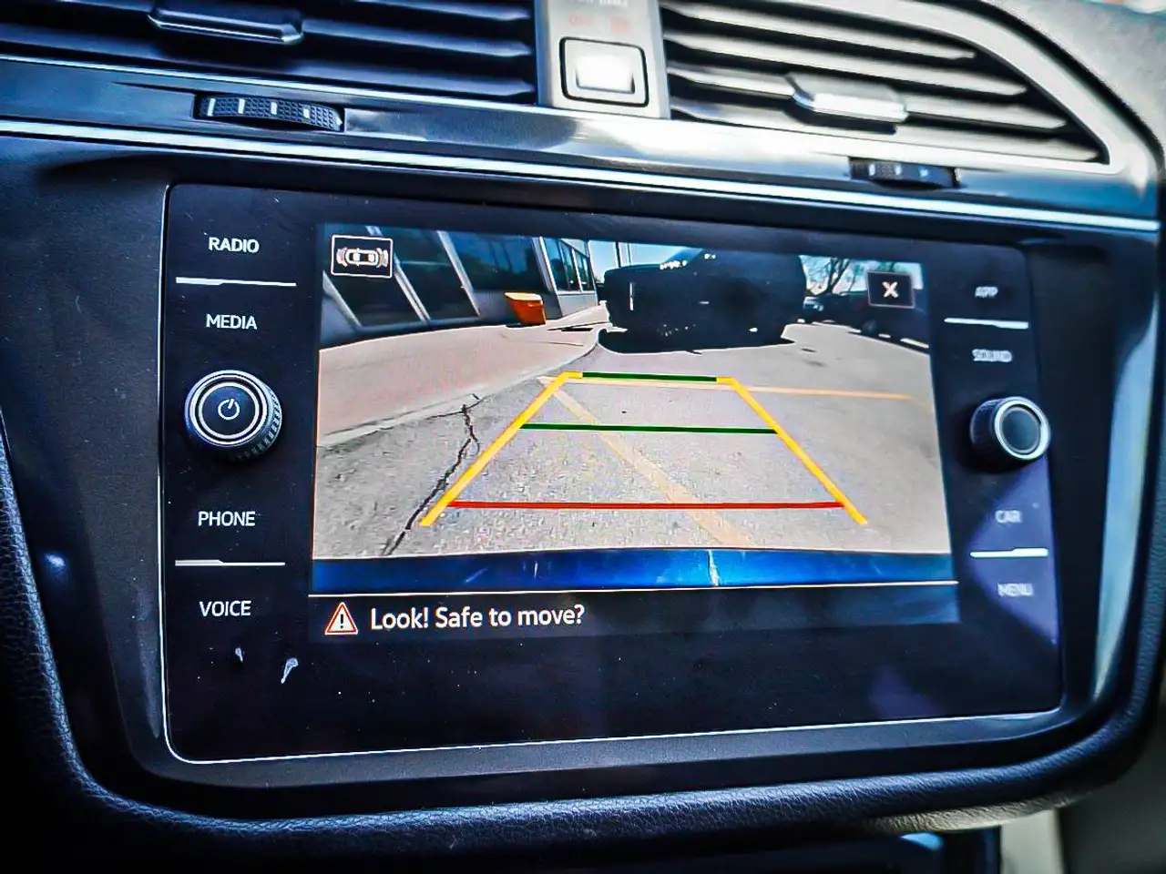 Volkswagen Tiguan снимка Volkswagen Tiguan