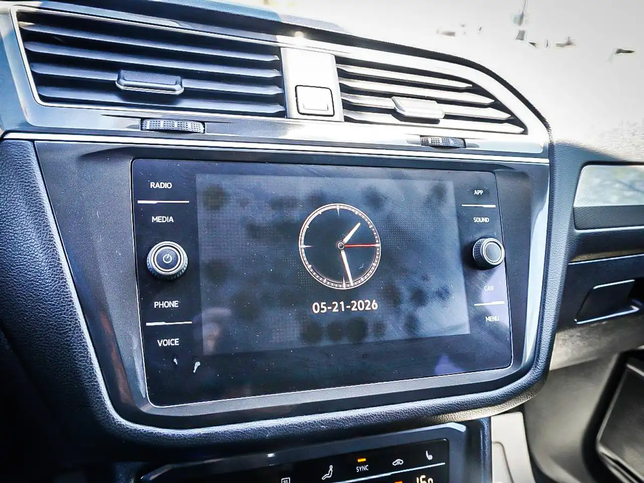 Volkswagen Tiguan снимка Volkswagen Tiguan