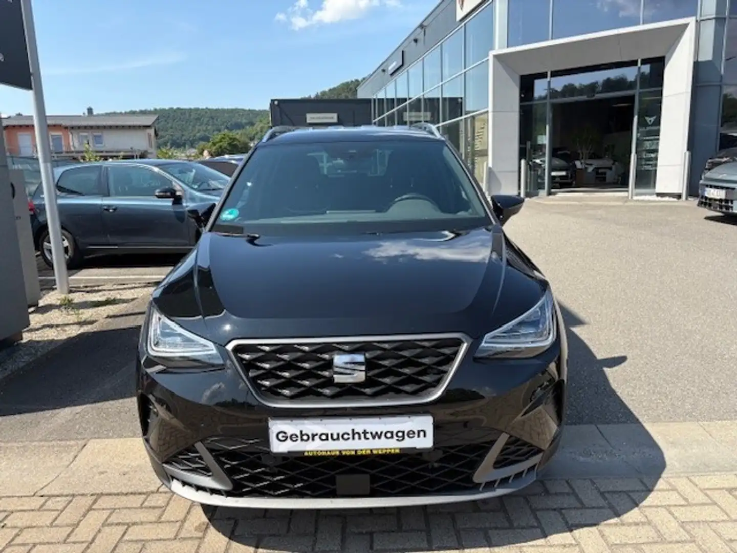 SEAT Arona FR 1.5 TSI AHK/Kamera/Kessy/Winter Paket Klima Schwarz - 2