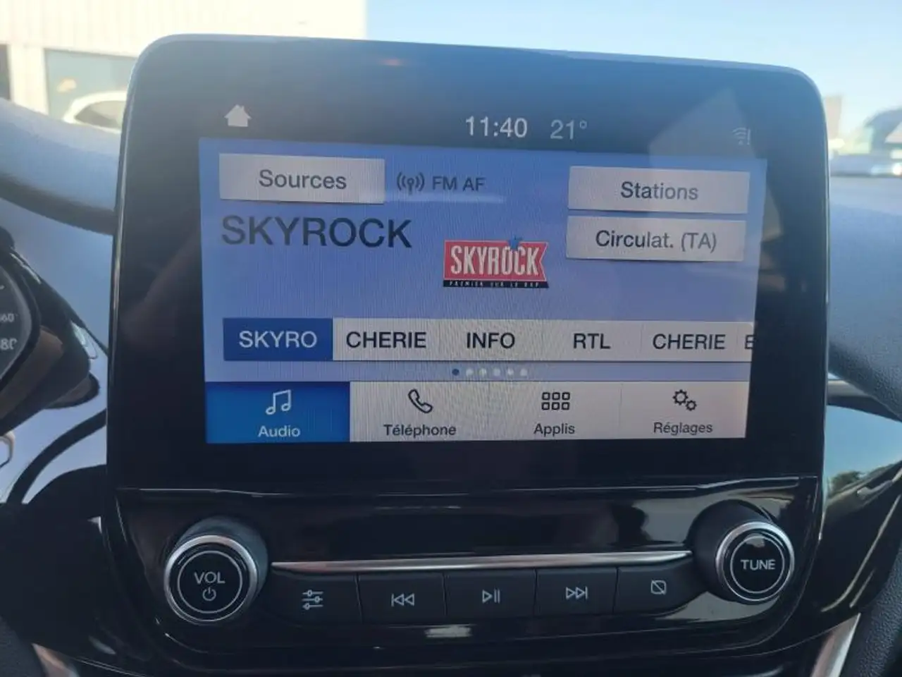 Ford Fiesta 5 portes — photo 12