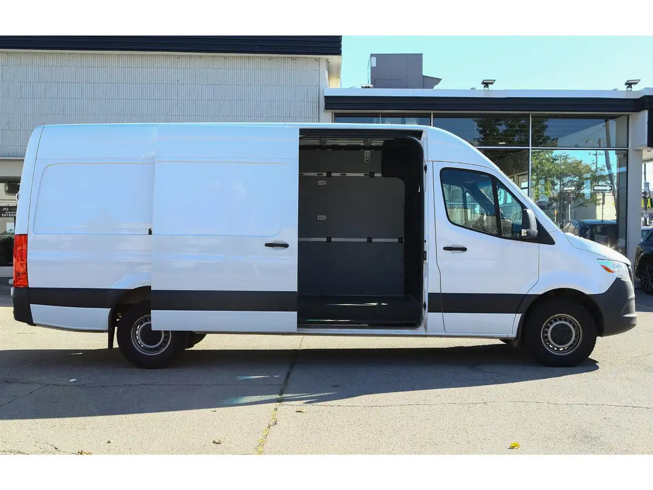 Mercedes-Benz Sprinter снимка Mercedes-Benz Sprinter