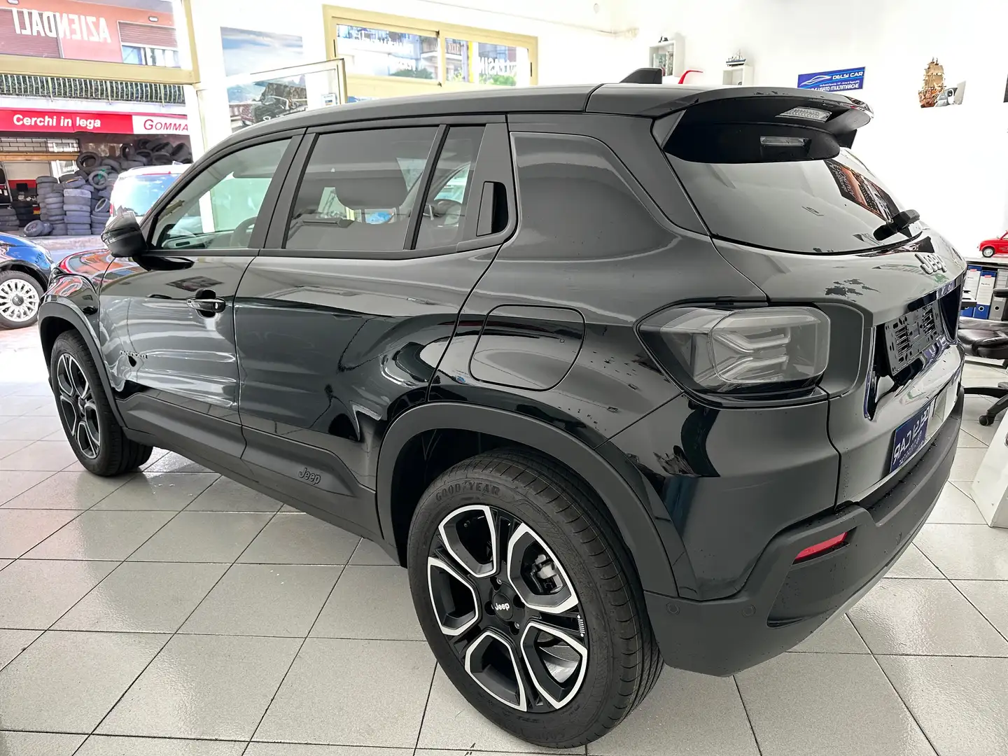 Jeep Avenger 1.2 turbo Summit fwd 100cv-KM ZERO-PROMO -1000€ Geel - 2