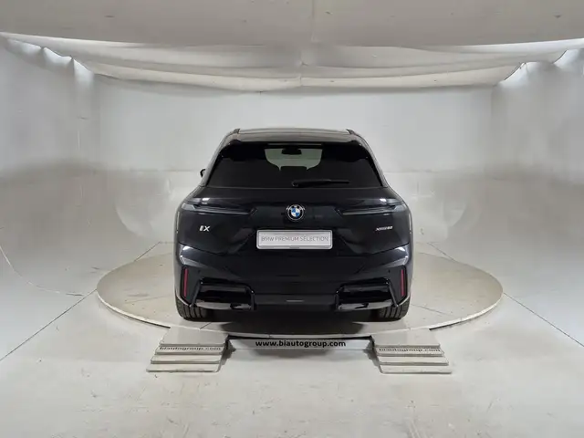 BMW iX view 4