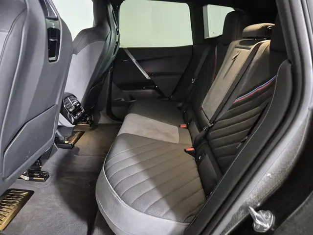 BMW iX view 8