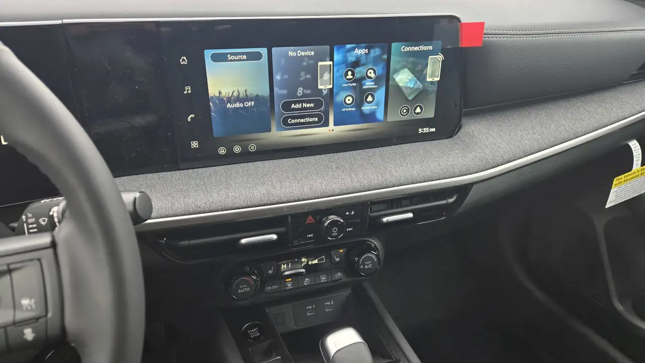 Nissan Kicks снимка Nissan Kicks