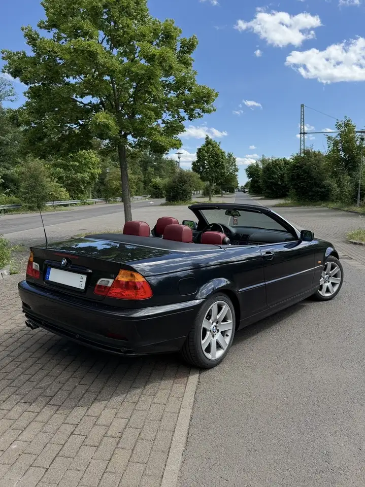 BMW 330 Ci, foto 2