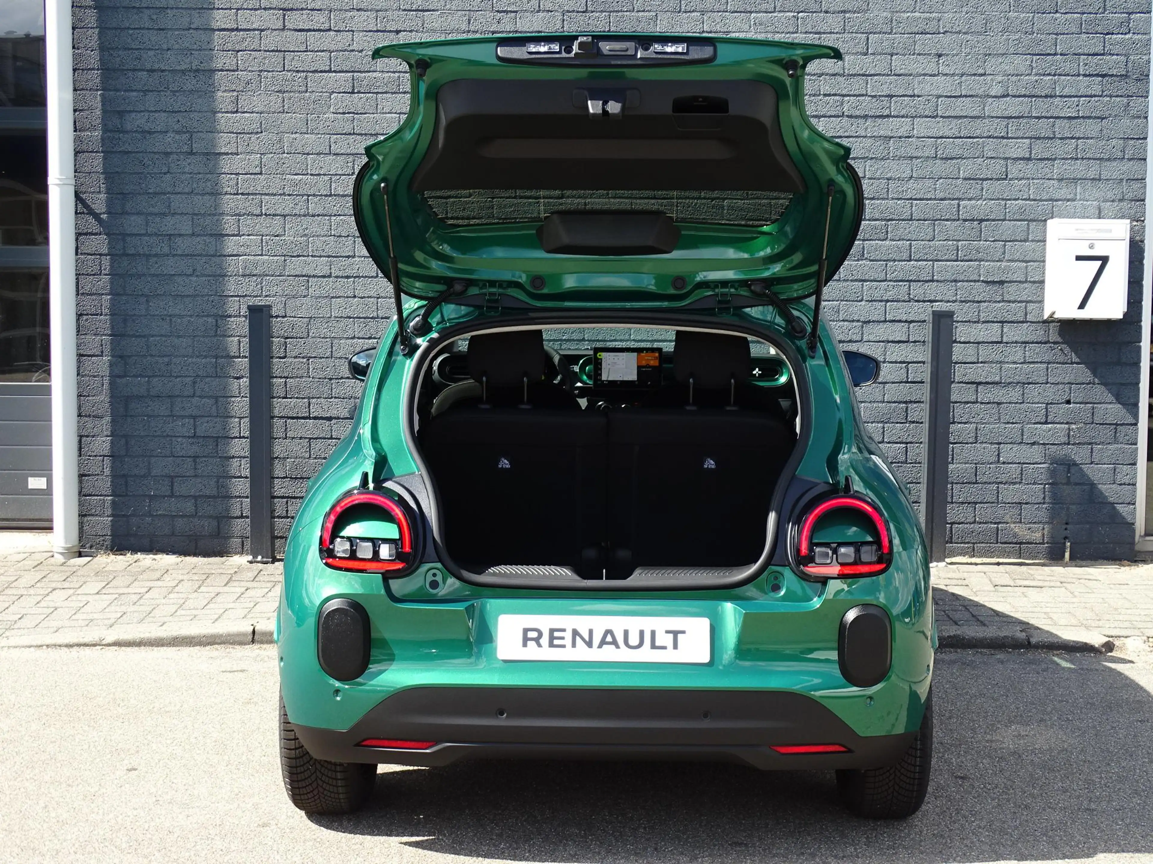 Renault Twingo urban range techno 27.5 kWh NU 5 JAAR GARANTIE! / — photo 9