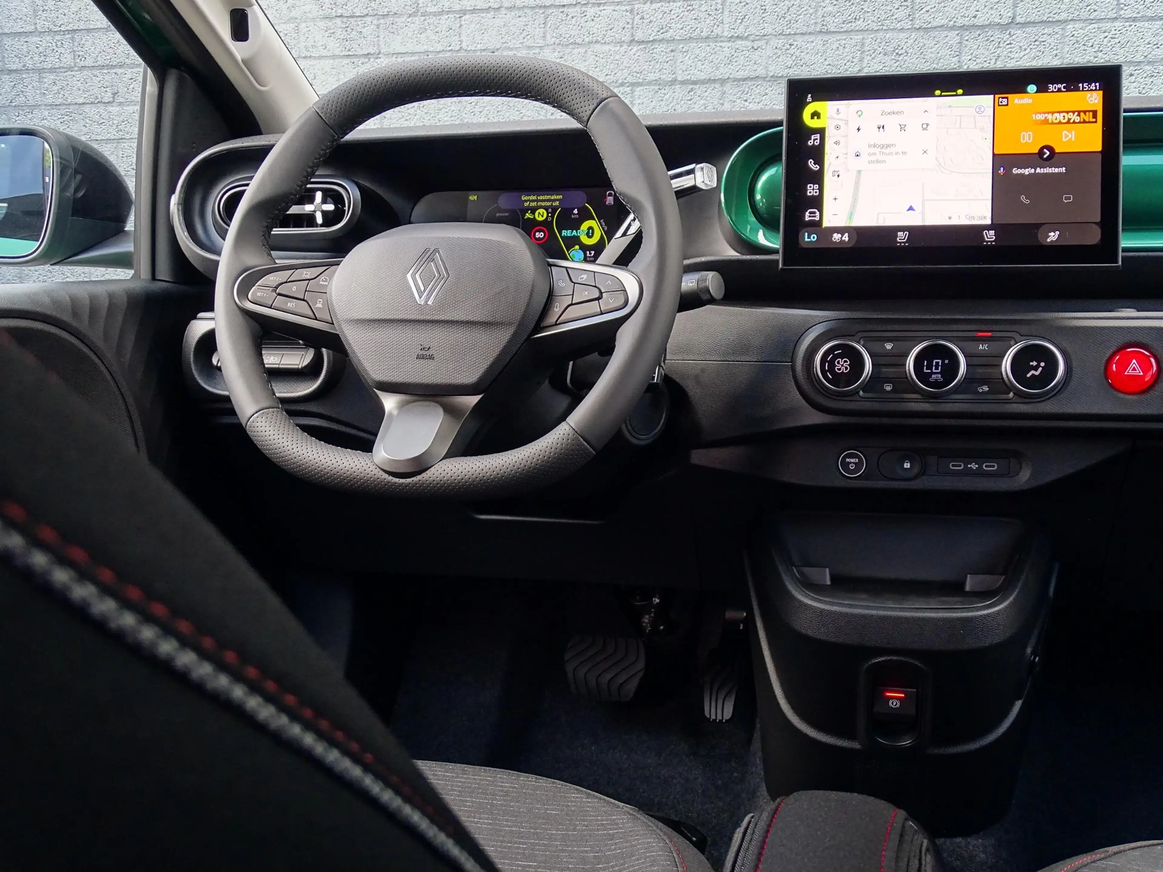 Renault Twingo urban range techno 27.5 kWh NU 5 JAAR GARANTIE! / — photo 24