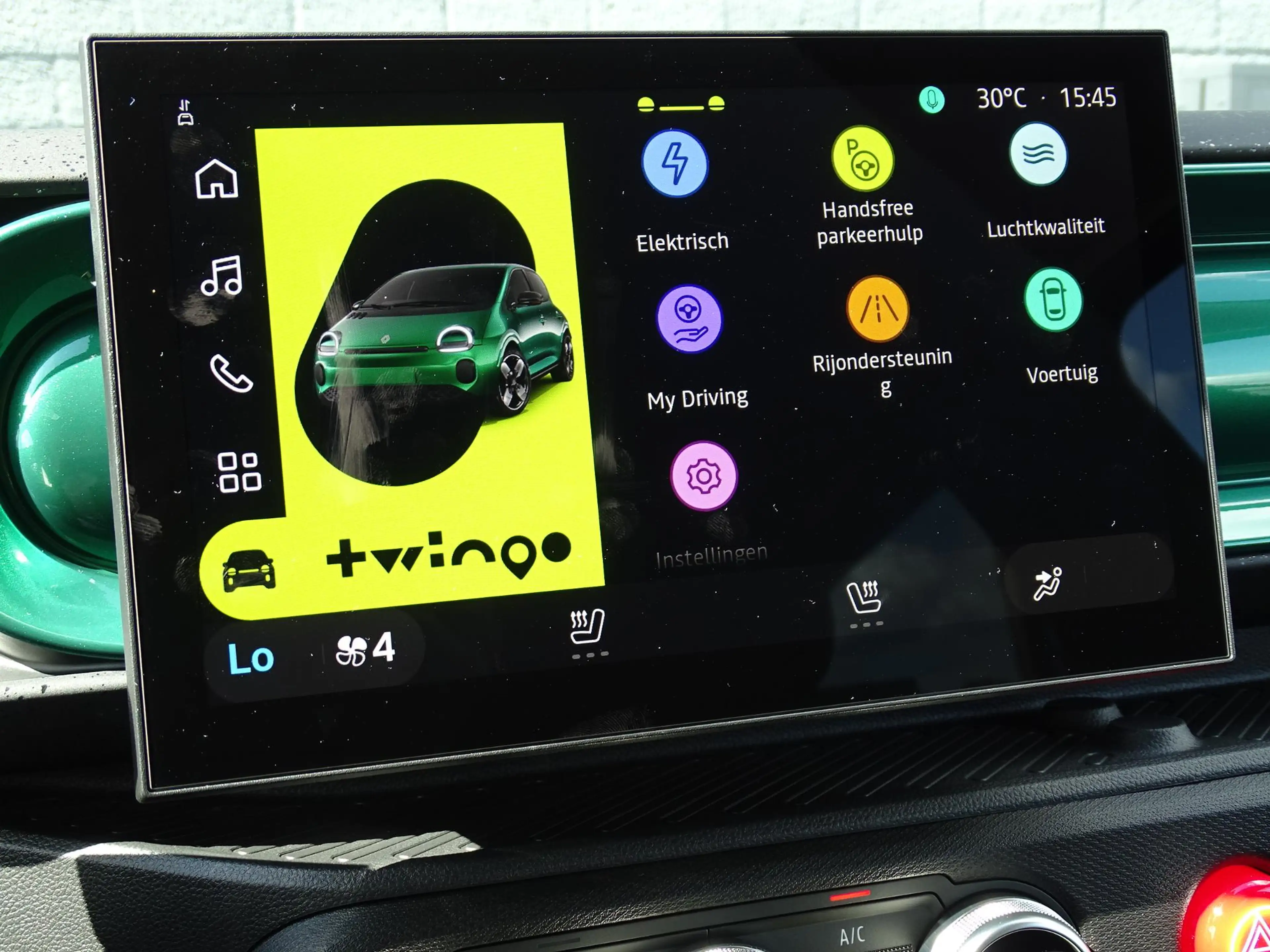 Renault Twingo urban range techno 27.5 kWh NU 5 JAAR GARANTIE! / — photo 14