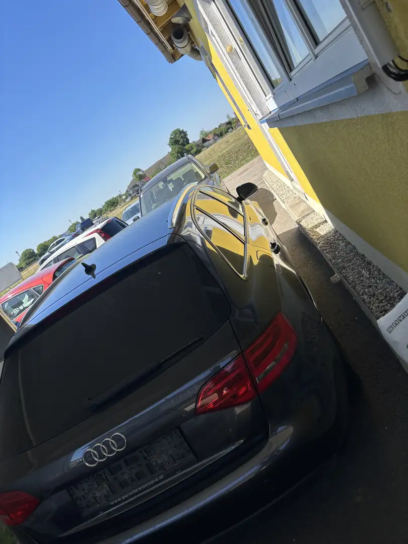Audi A4 Avant 2,0 TDI DPF - 2