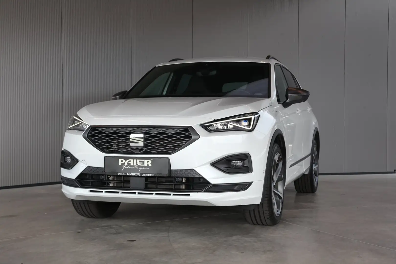 SEAT Tarraco FR eHYBRID 245 DSG Weiß - 2
