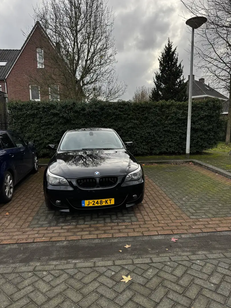 BMW 523 523i Aut. - 1