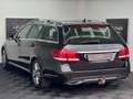 Mercedes-Benz E 220 4Matic*AHK*Sthz*Pano*LED* Noir - thumbnail 6