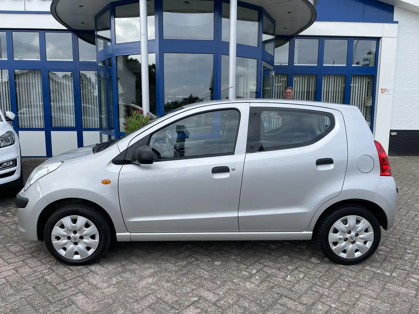 Nissan Pixo 1.0 Visia Gri - 2