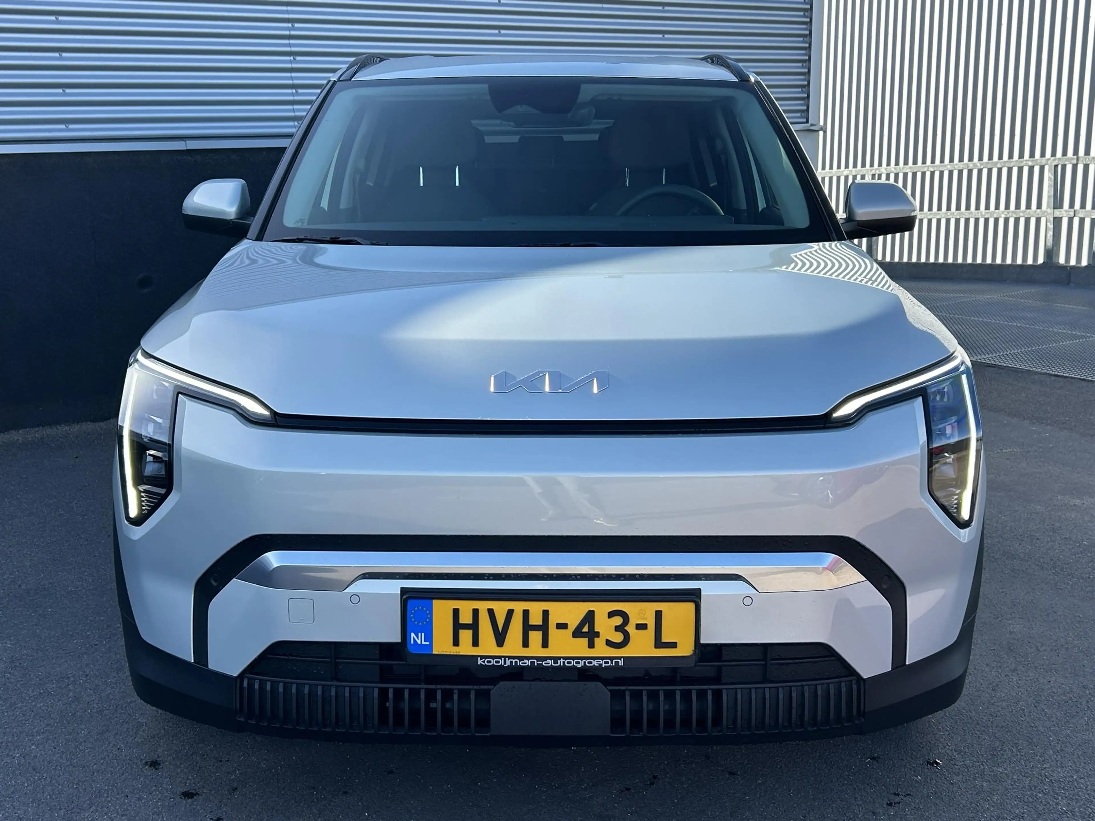 Kia EV3 Plus 81.4 kWh V2X! NL-auto, dodehoekdetectie, came — photo 2