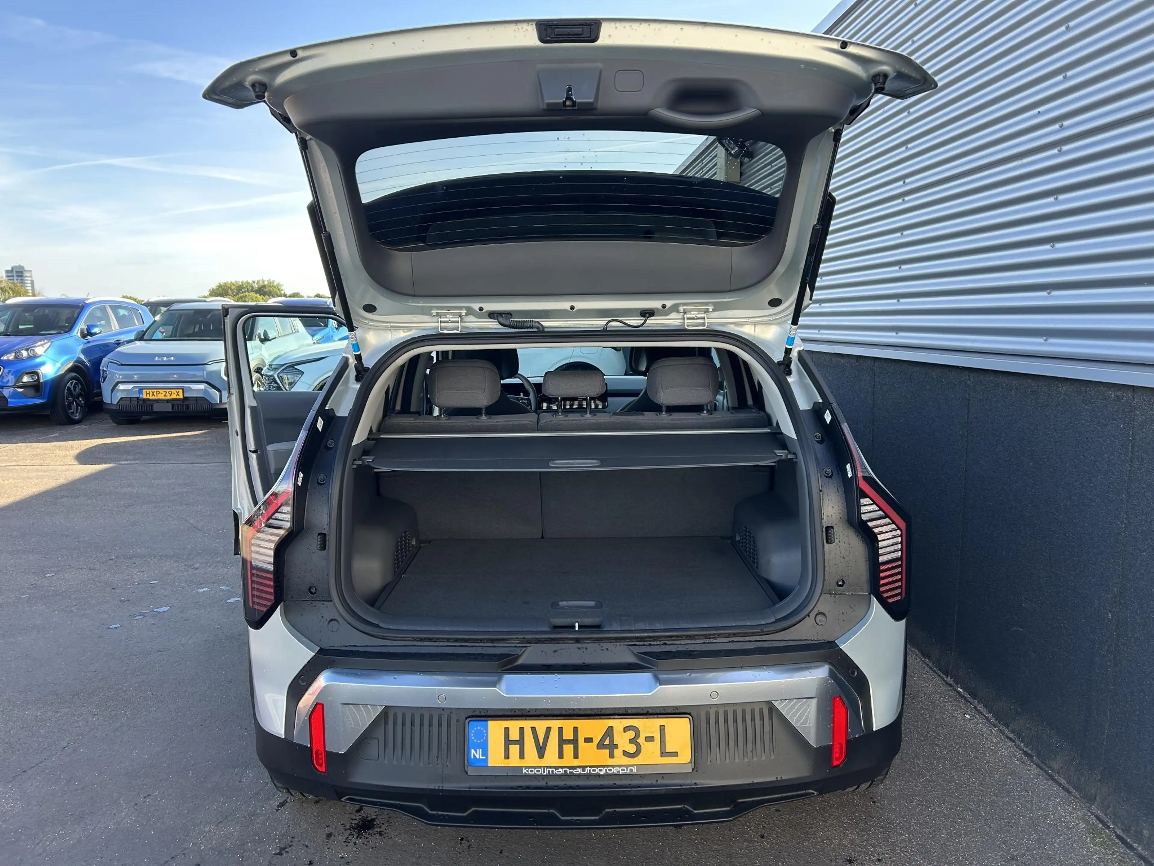 Kia EV3 Plus 81.4 kWh V2X! NL-auto, dodehoekdetectie, came — photo 6