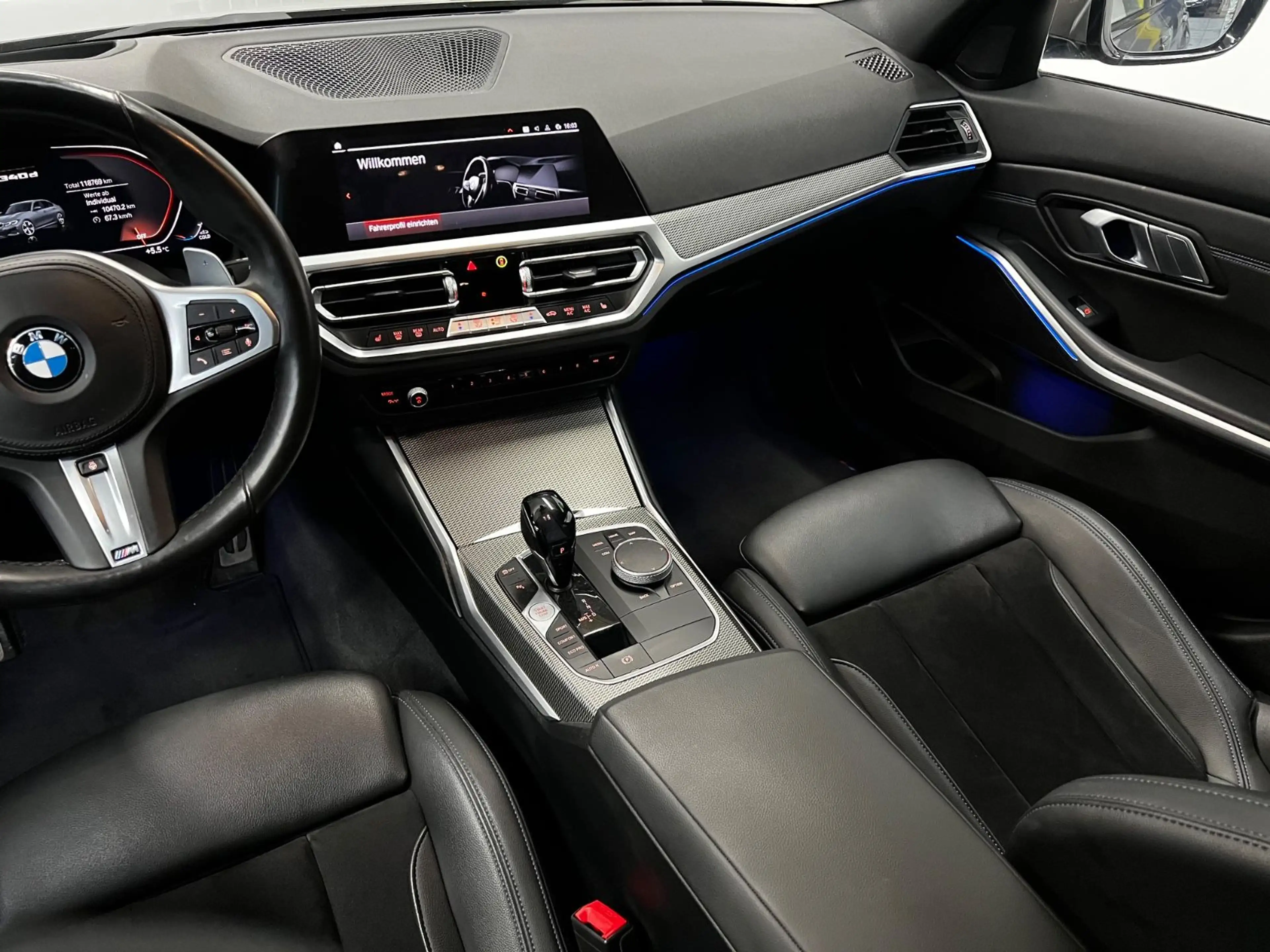 BMW M3 xDrive*ALCANTARA*ACC*LED*HUD*STANDHEIZUNG* — photo 11